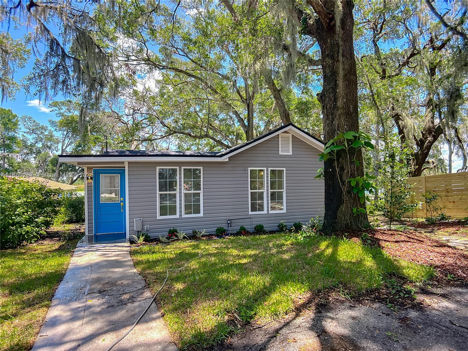8781 S LAKESHORE DRIVE FLORAL CITY, Other City – In The State Of Florida FL 34436 — #A11860257