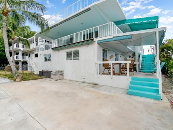 1210 Cactus St, Key Largo FL 33037 — #A11860312