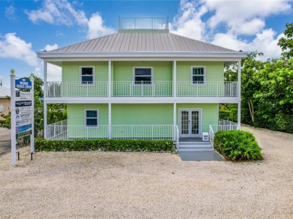 91760 Overseas Hwy, Tavernier FL 33070 — #A11860989