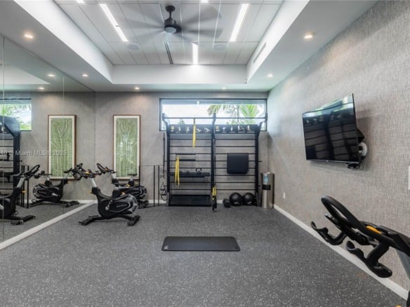 19275 NW 27th Ave, Miami Gardens FL 33056 — #A11861840
