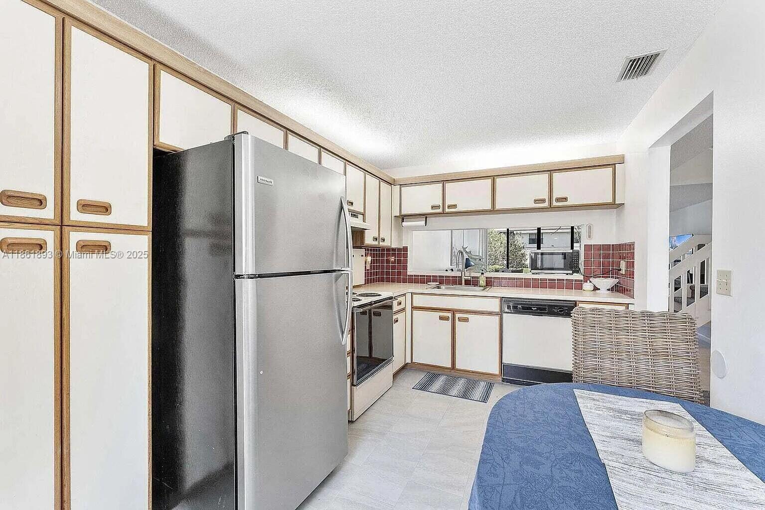 84b12bae-6632 4575 S Carambola Cir S # 27206, Coconut Creek FL 33066 — #A11861893