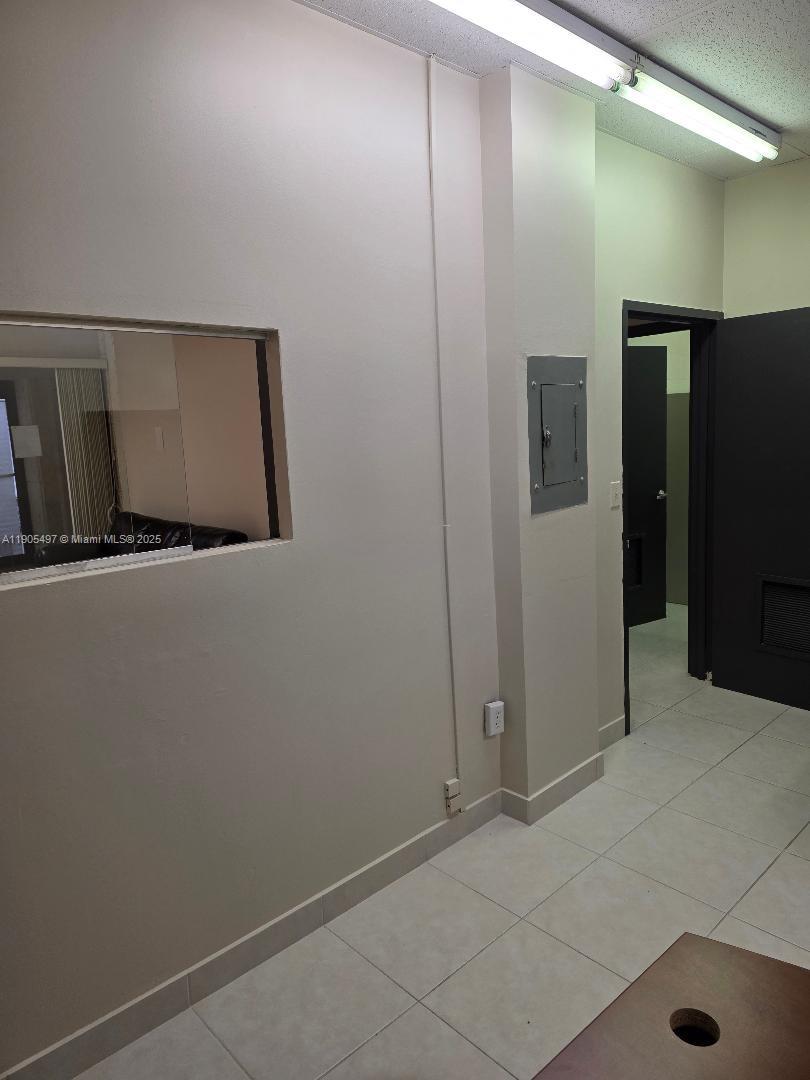 84b12bae-664 1985 S Ocean Dr # 3L, Hallandale Beach FL 33009 — #A11905497