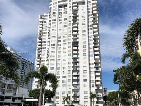 2750 NE 183rd St # 2707, Aventura FL 33160 — #A11862216