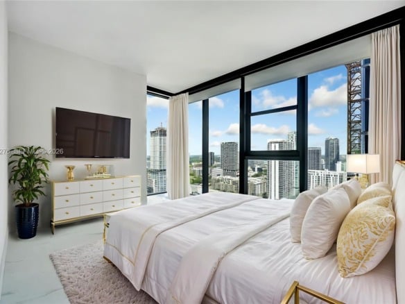 700 NE 24th, Miami FL 33137 — #A11863276