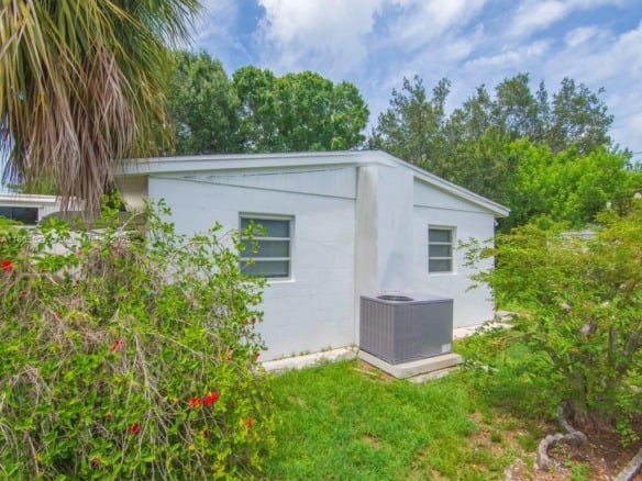 1650 5 Ave, Vero Beach FL 32960 — #A11863527