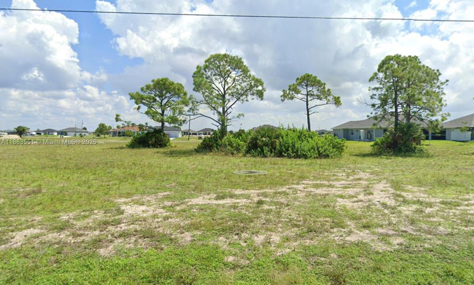 84b12bae-6714 3819 NW 44th st, Cape Coral FL 33993 — #A11863551