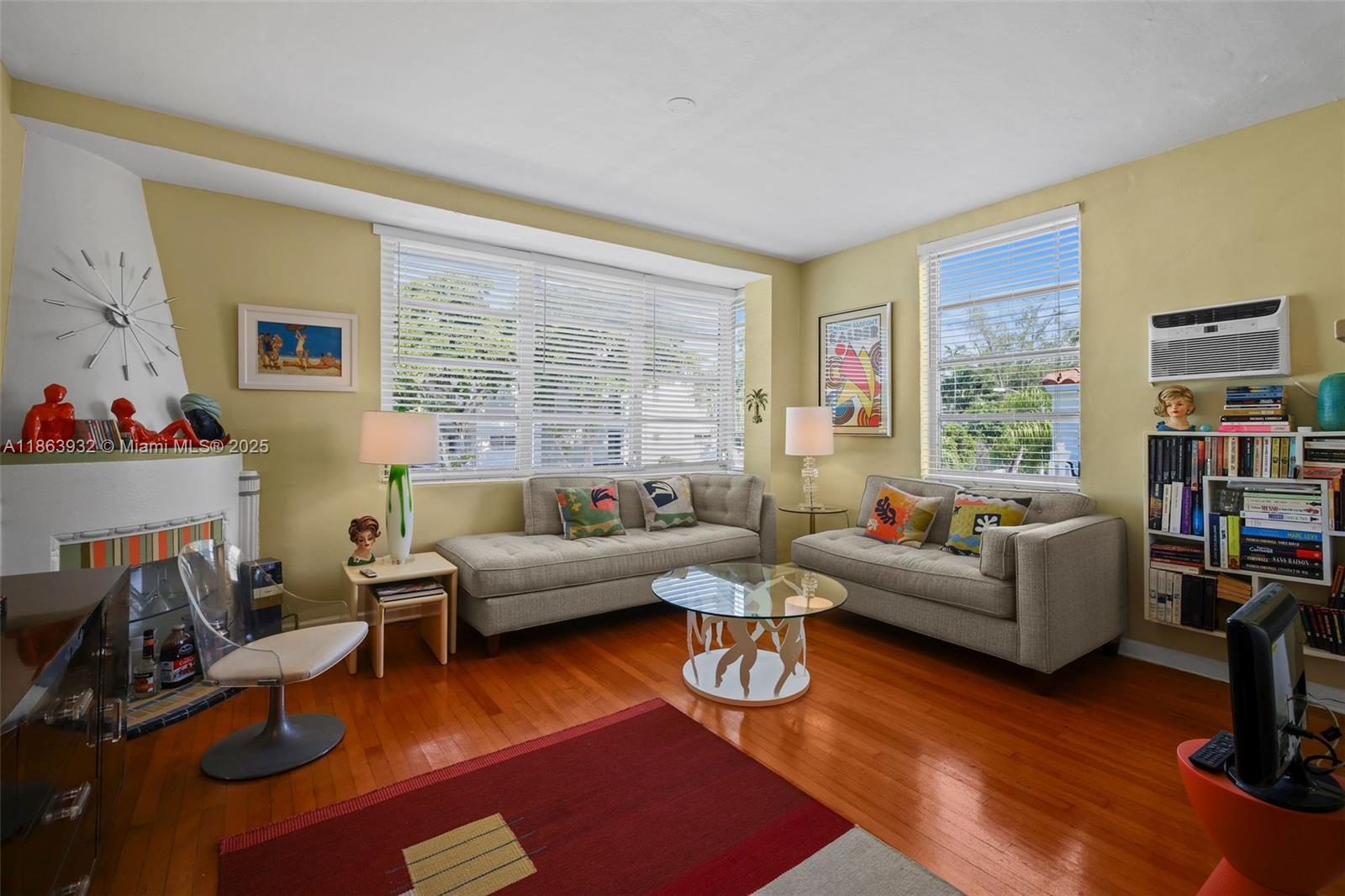 84b12bae-6733 1525 Meridian Ave # 202, Miami Beach FL 33139 — #A11863932