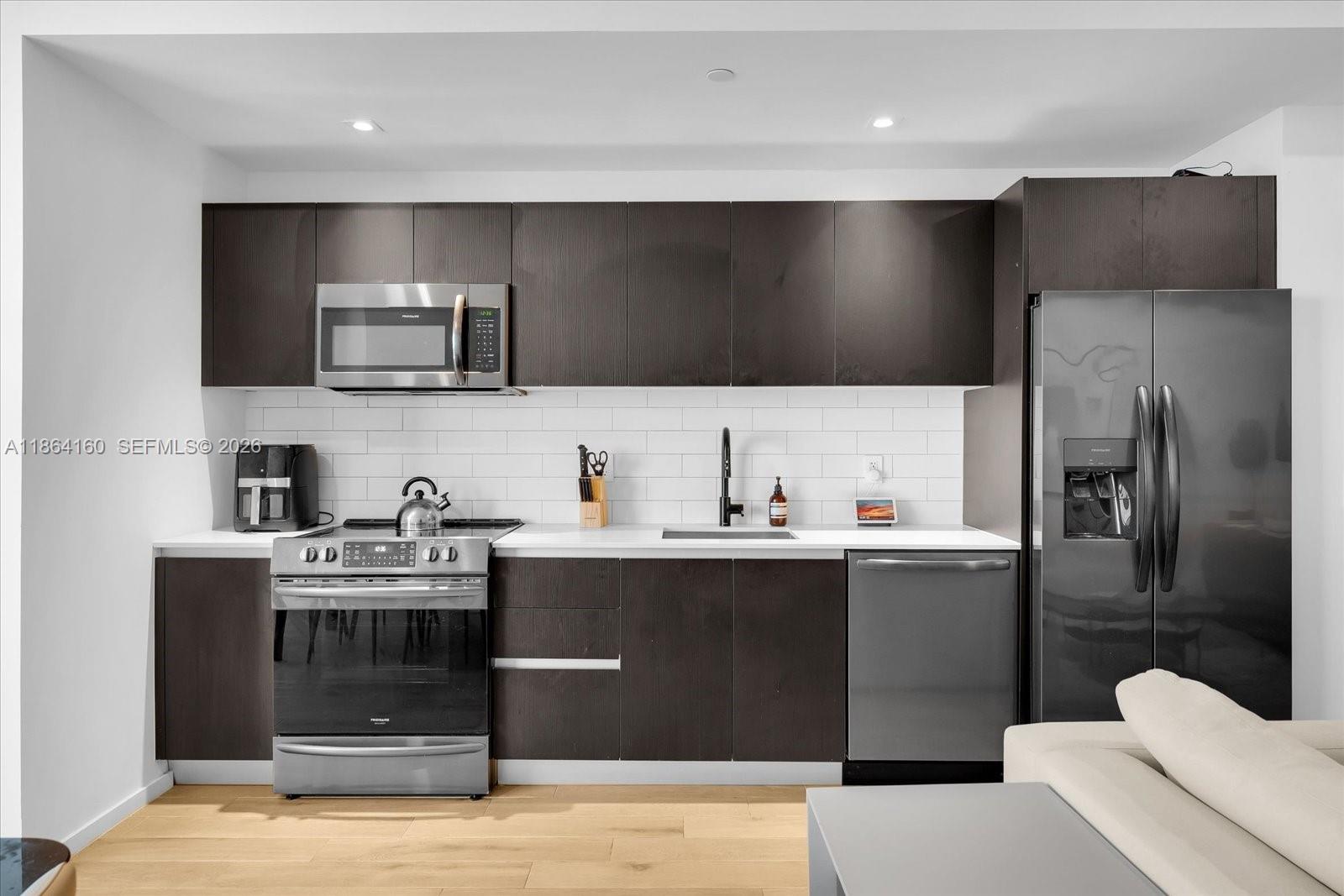 O 398 NE 5th St # 3714, Miami FL 33132 — #A11864160