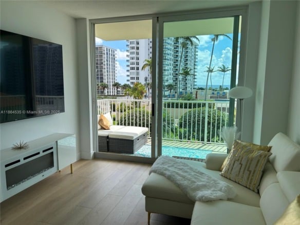 3020 NE 32nd Ave # 721, Fort Lauderdale FL 33308 — #A11864535