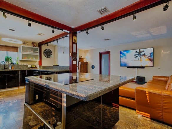 1923 Dewey St, Hollywood FL 33020 — #A11864665