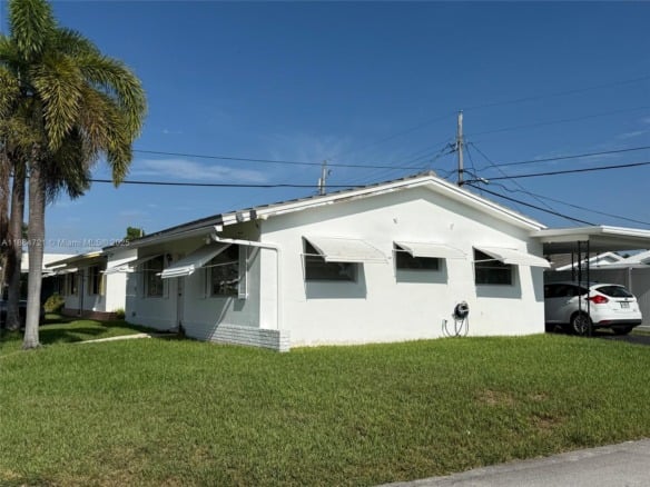 2701 NW 52nd Ct, Tamarac FL 33309 — #A11864721