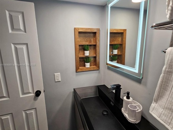 19201 Collins Ave # 324, Sunny Isles Beach FL 33160 — #A11906851
