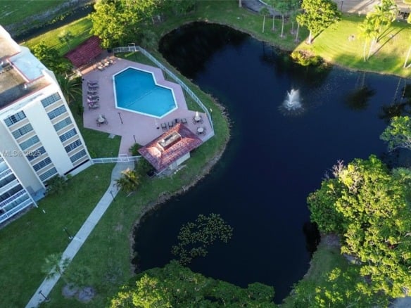 7051 Environ Blvd # 431, Lauderhill FL 33319 — #A11866043