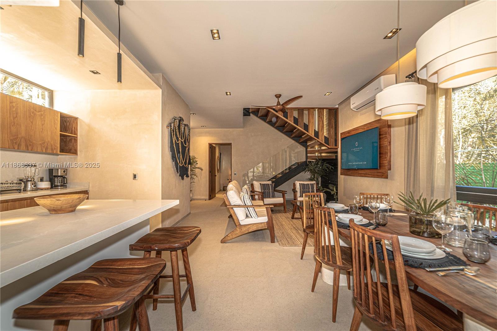 84b12bae-6862 08 MARIN, – — #A11866637