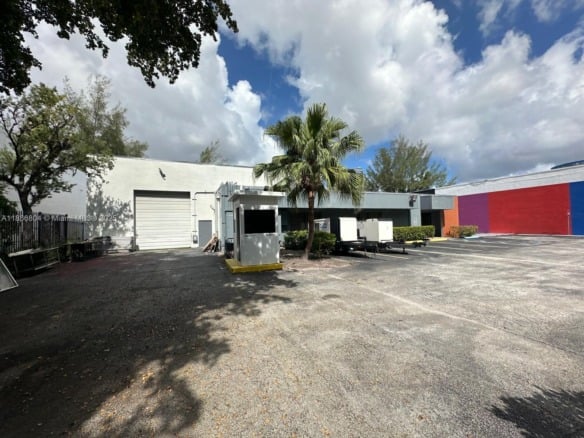 2350 NW 96th Ave, Doral FL 33172 — #A11866804