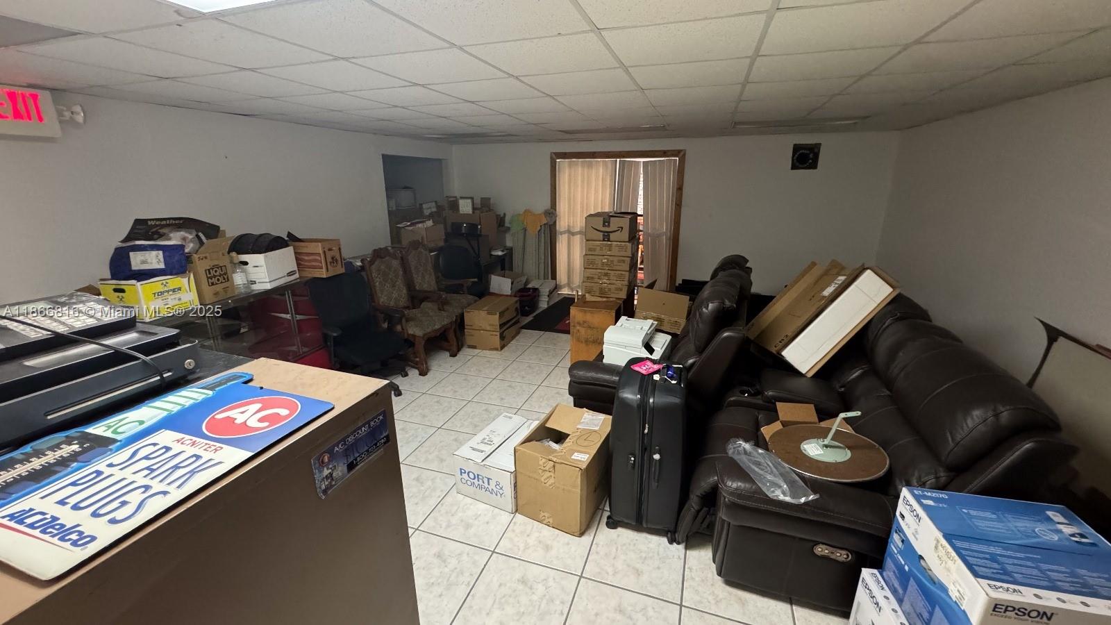 84b12bae-6870 4805 E 10th Ave, Hialeah FL 33013 — #A11866816
