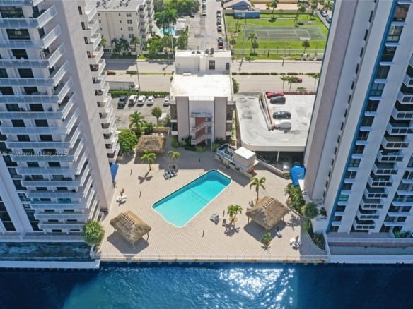 1500 S Ocean Dr # 6F, Hollywood FL 33019 — #A11868895