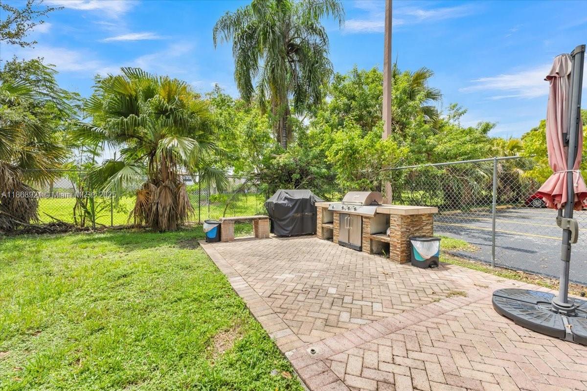 84b12bae-6923 900 NE 195th Street # 607, Miami FL 33179 — #A11868921