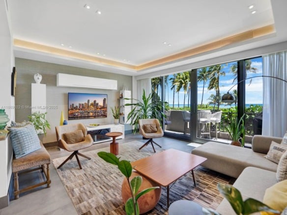 201 Crandon Blvd # 176, Key Biscayne FL 33149 — #A11869022