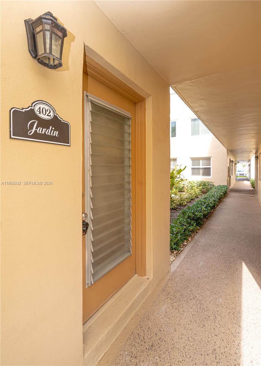 84b12bae-6944 402 Capri I # 402, Delray Beach FL 33484 — #A11869242