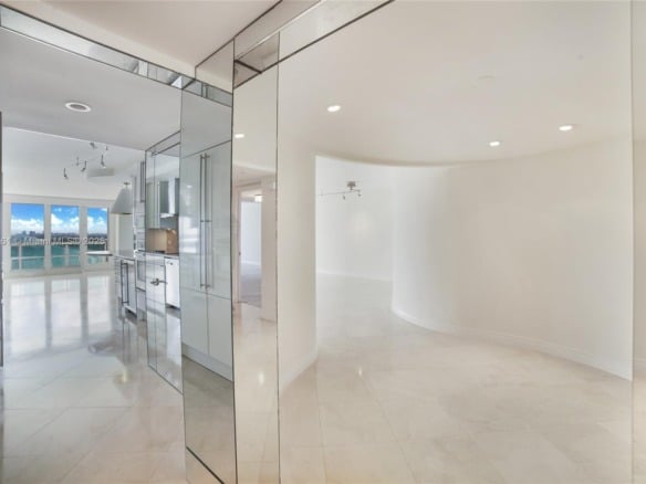 2100 S Ocean Ln # 2007, Fort Lauderdale FL 33316 — #A11870161