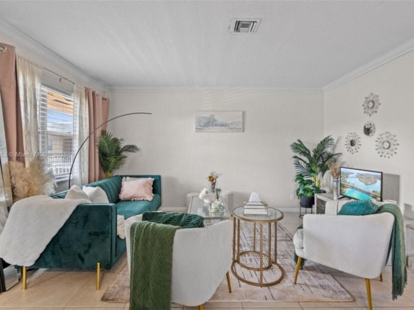 200 Croton Ave # 111, Lantana FL 33462 — #A11870153