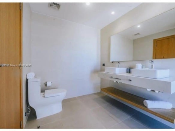 Listing #A11870425