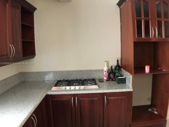Listing #A11870450