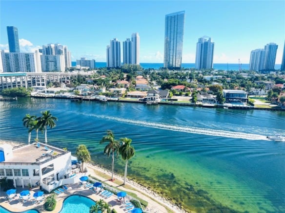 19101 NE 36th Ct # 1411, Aventura FL 33180 — #A11870572