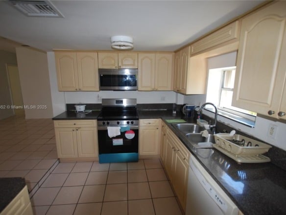 1801 NE 176th St, North Miami Beach FL 33162 — #A11870652