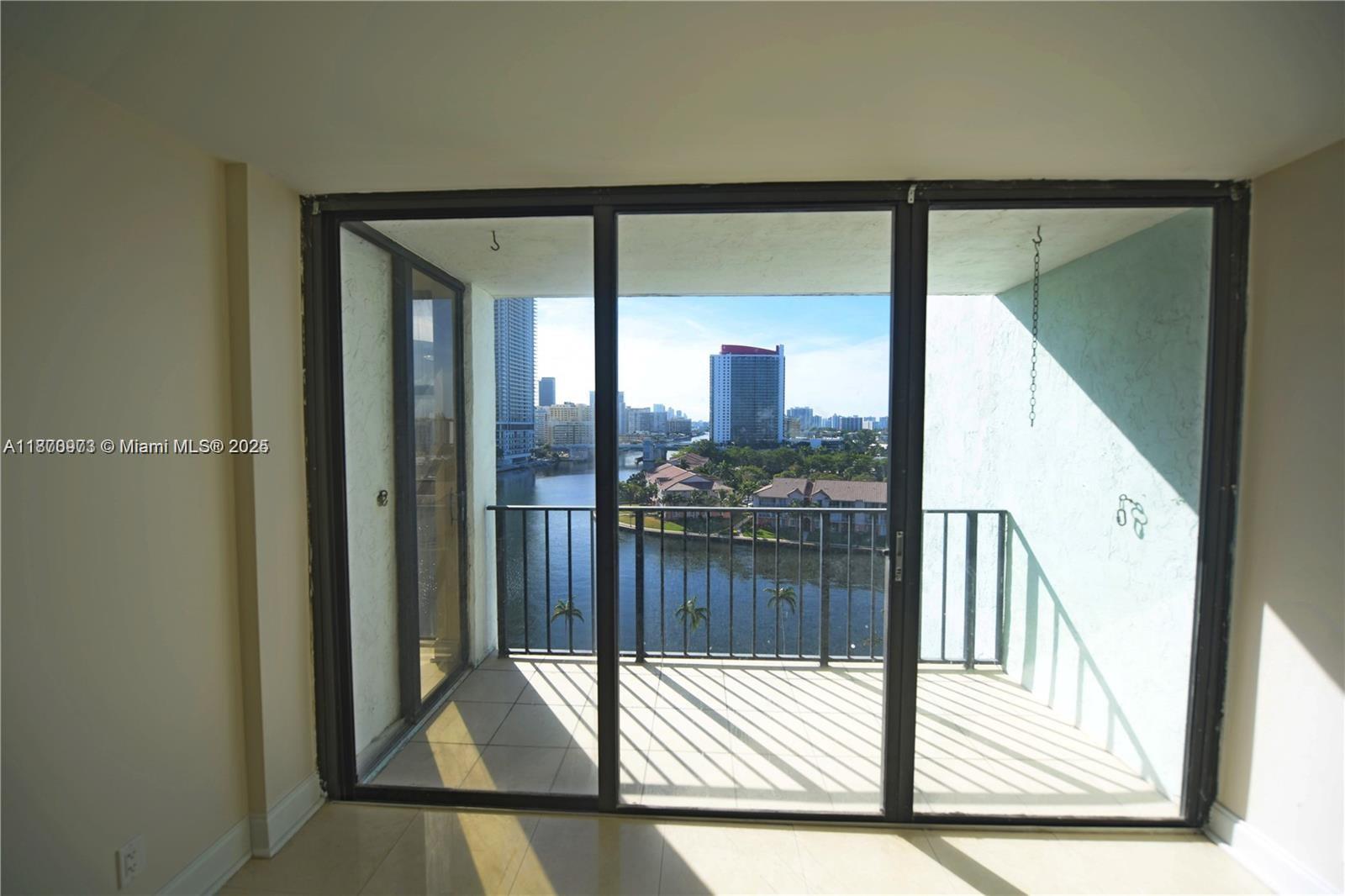 200 Leslie Dr # 1124, Hallandale Beach FL 33009 — #A11870973