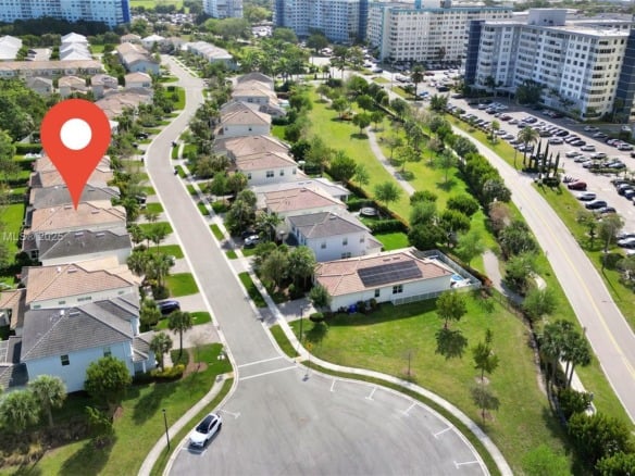 4353 Large Leaf Ln, Hollywood FL 33021 — #A11871178