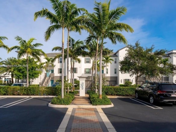 320 Franklin Club Drive, Delray Beach FL 33483 — #A11871204