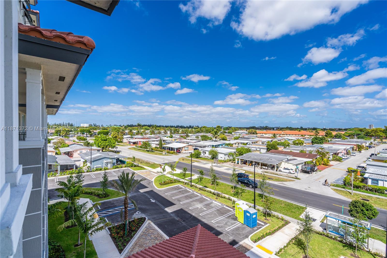 84b12bae-7055 400 NW 112th Ave # 818, Sweetwater FL 33172 — #A11871372