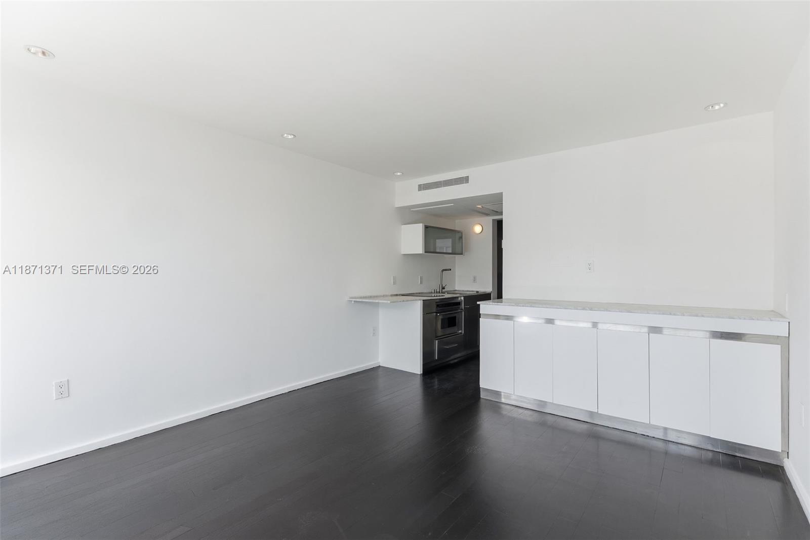 84b12bae-7058 1601 West Ave # 210, Miami Beach FL 33139 — #A11871371