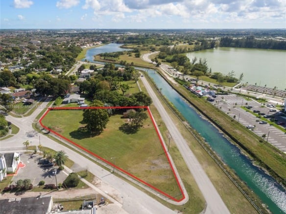 272 Street, Naranja FL 33032 — #A11871468