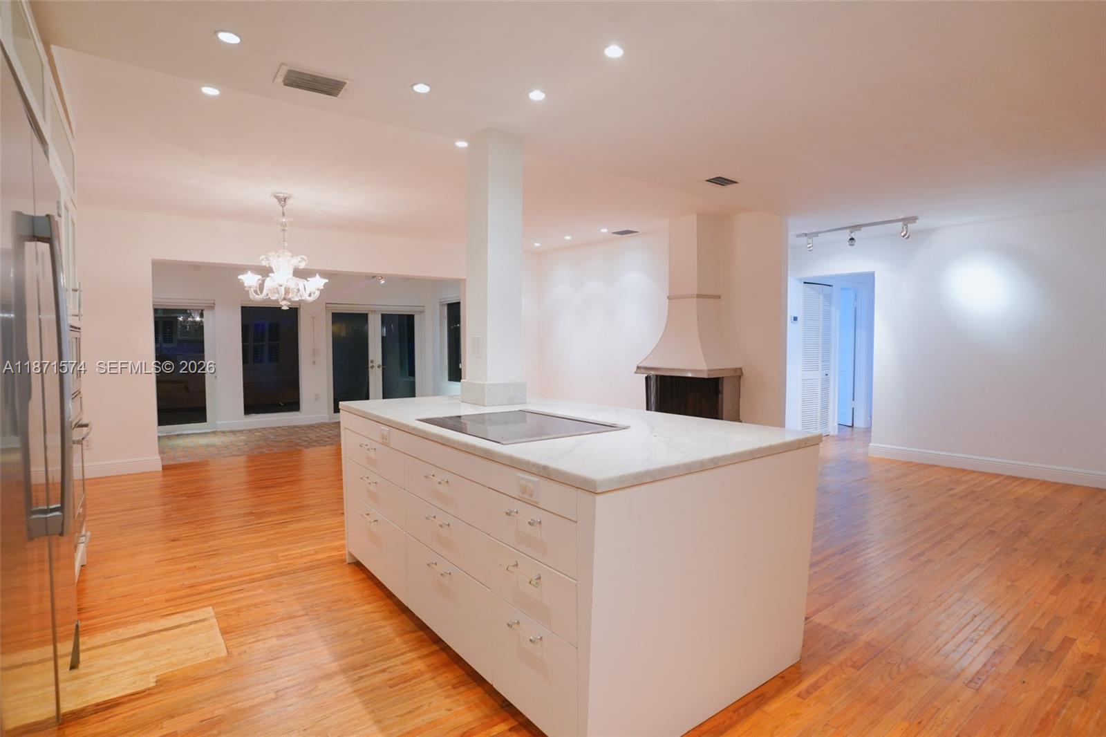 355 Redwood Ln, Key Biscayne FL 33149 — #A11871574