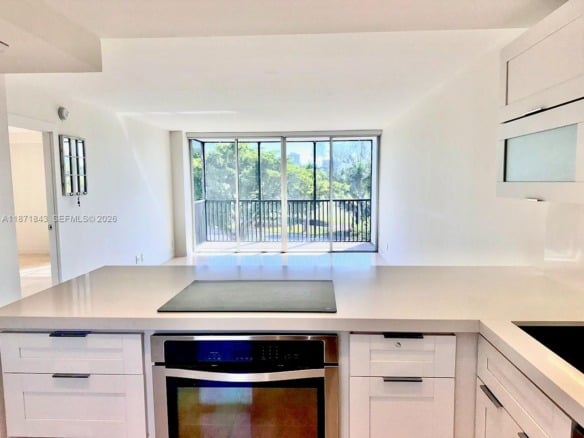 3301 N Country Club Dr # 410, Aventura FL 33180 — #A11871843