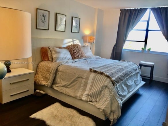 11111 Biscayne Blvd # 4D, Miami FL 33181 — #A11872059