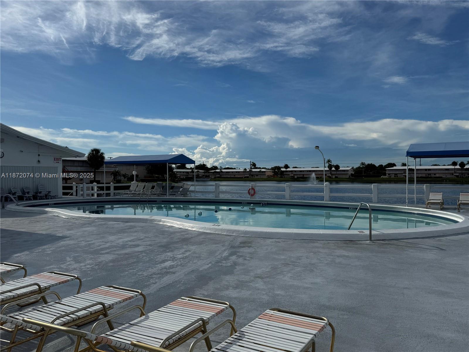 815 SW 10th Ter # 15V, Hallandale Beach FL 33009 — #A11872074
