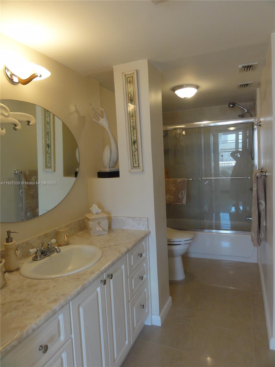 84b12bae-711 18061 Biscayne Blvd, Aventura FL 33160 — #A11907509