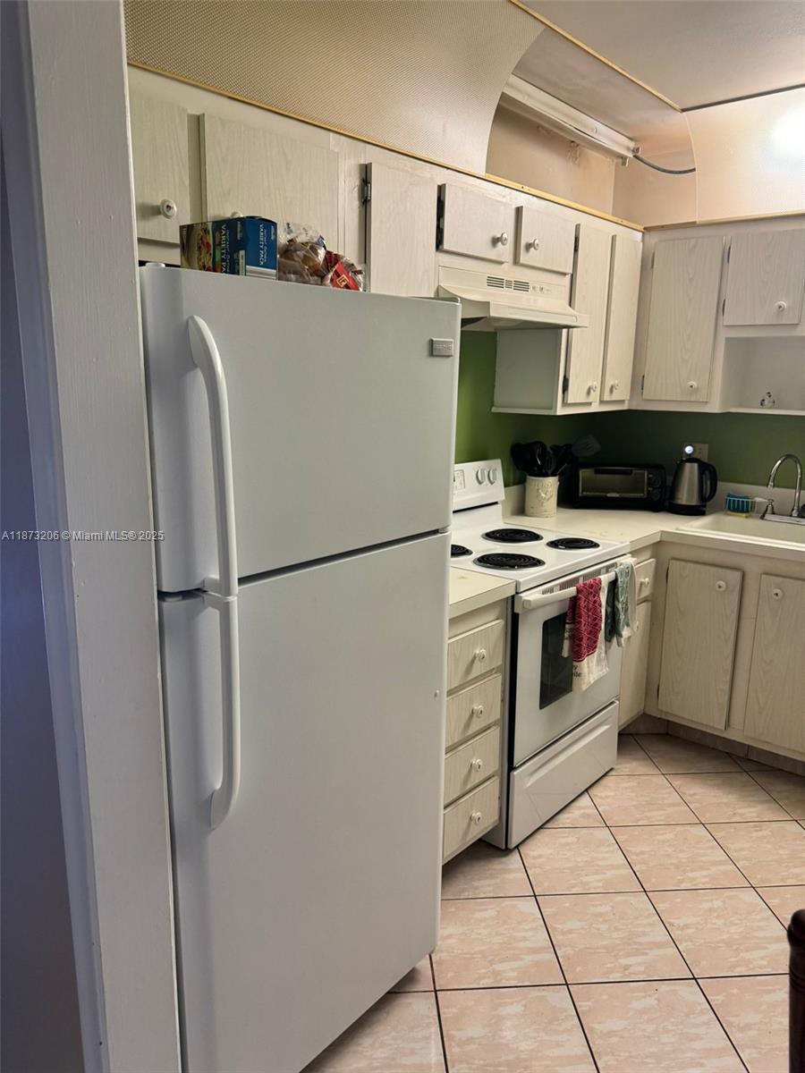 2061 NW 47th Ter # 407, Lauderhill FL 33313 — #A11873206