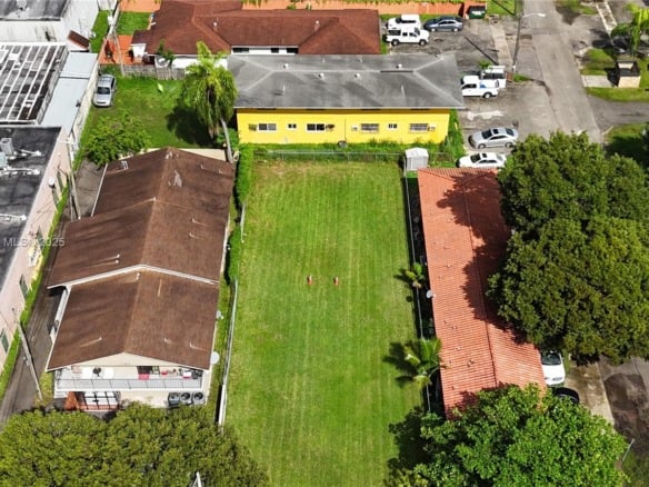 1941 NW 19th Ave, Miami FL 33125 — #A11873297
