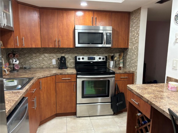 3475 N Country Club Dr # 116, Aventura FL 33180 — #A11873639