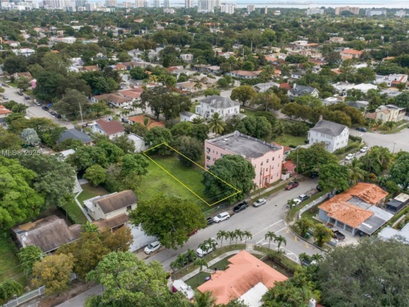 1001 SW 15th Ave, Miami FL 33135 — #A11873880
