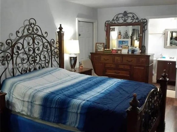 9360 SW 37th St, Miami FL 33165 — #A11874562