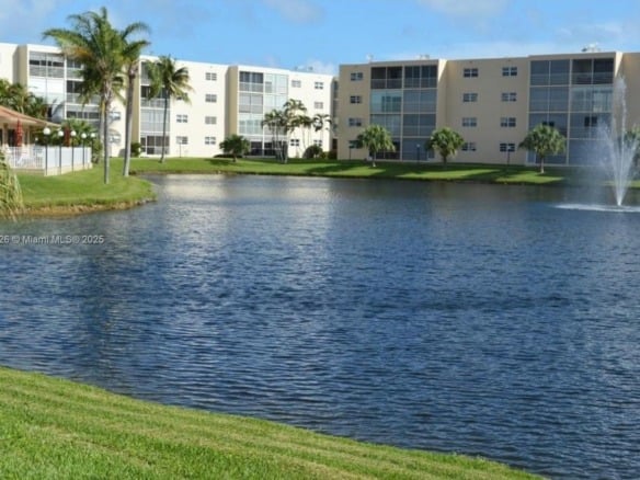 425 SE 11th Ter # 403, Dania Beach FL 33004 — #A11874626