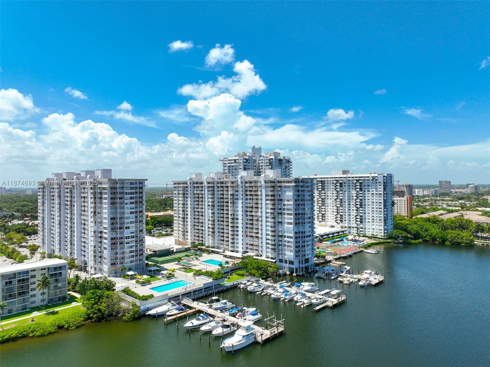 18041 Biscayne Blvd # 1404, Aventura FL 33160 — #A11874693