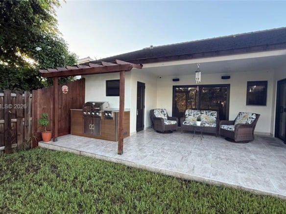 840 NW 134th Ave, Miami FL 33182 — #A11874980
