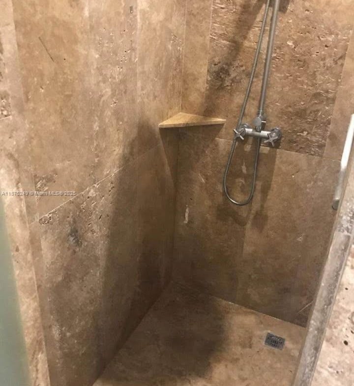 720